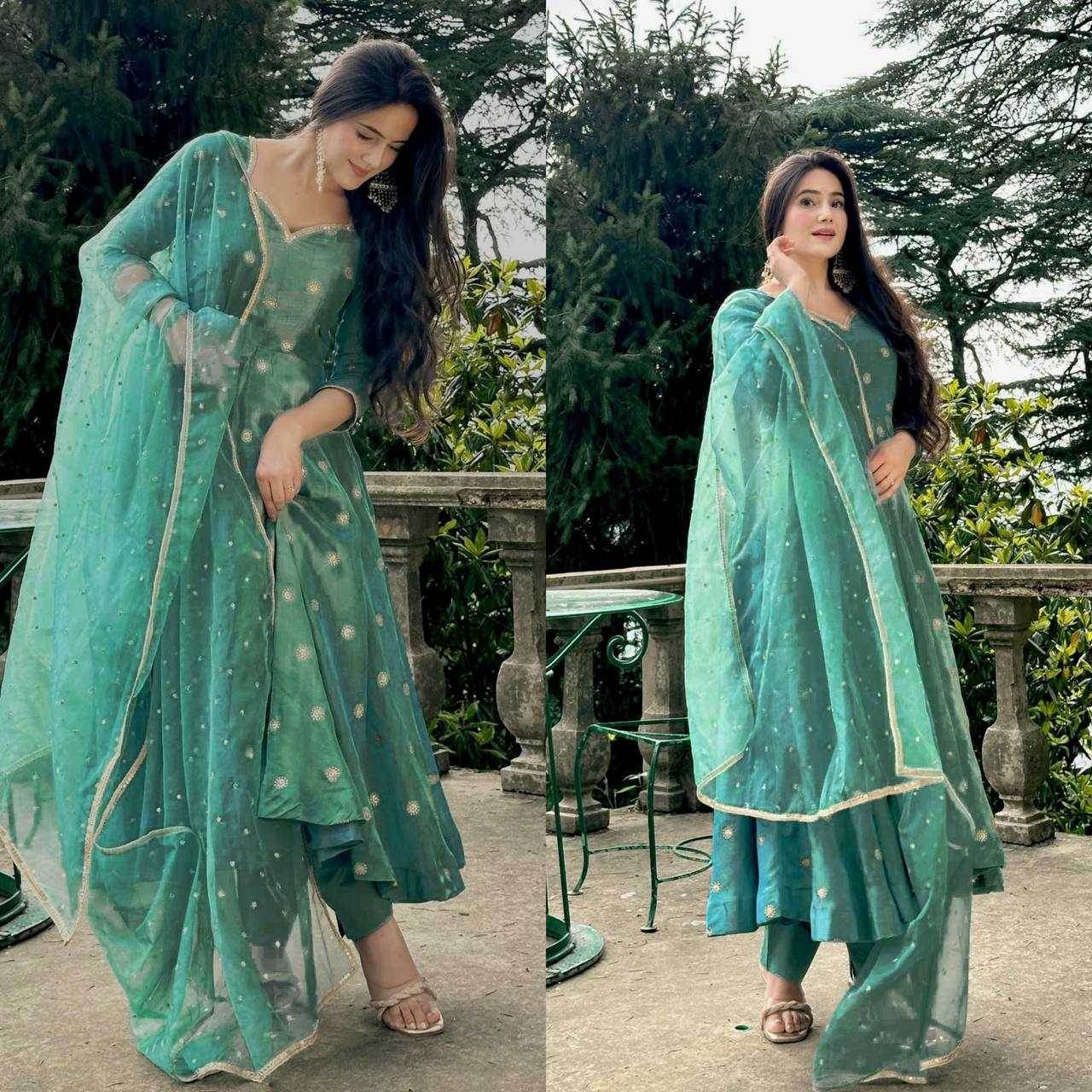 Simar silk Embroidery Anarkali Sequin Gown - MYLUXURY LANE ENTERPRISE